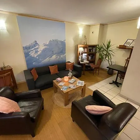 Athena Hotel
