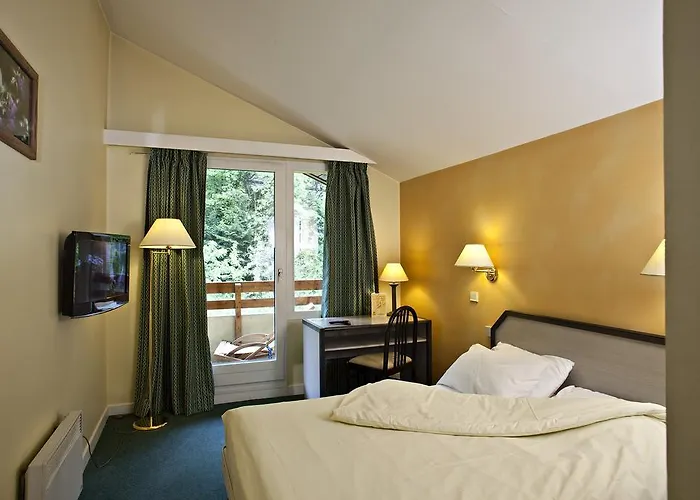 Hotel Athena