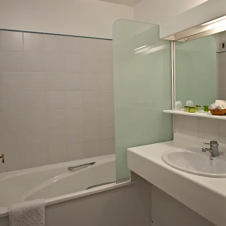 Hotel Athena 3*