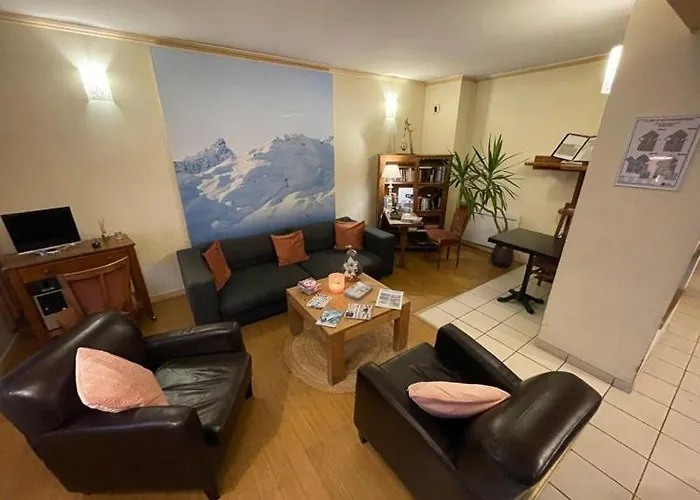 Athena Hotel